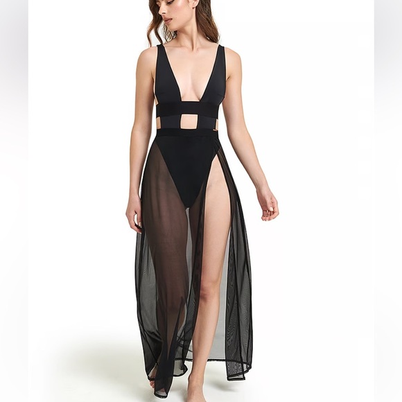 New BLUEBELLA
Topaz Long Chemise - Picture 4 of 6